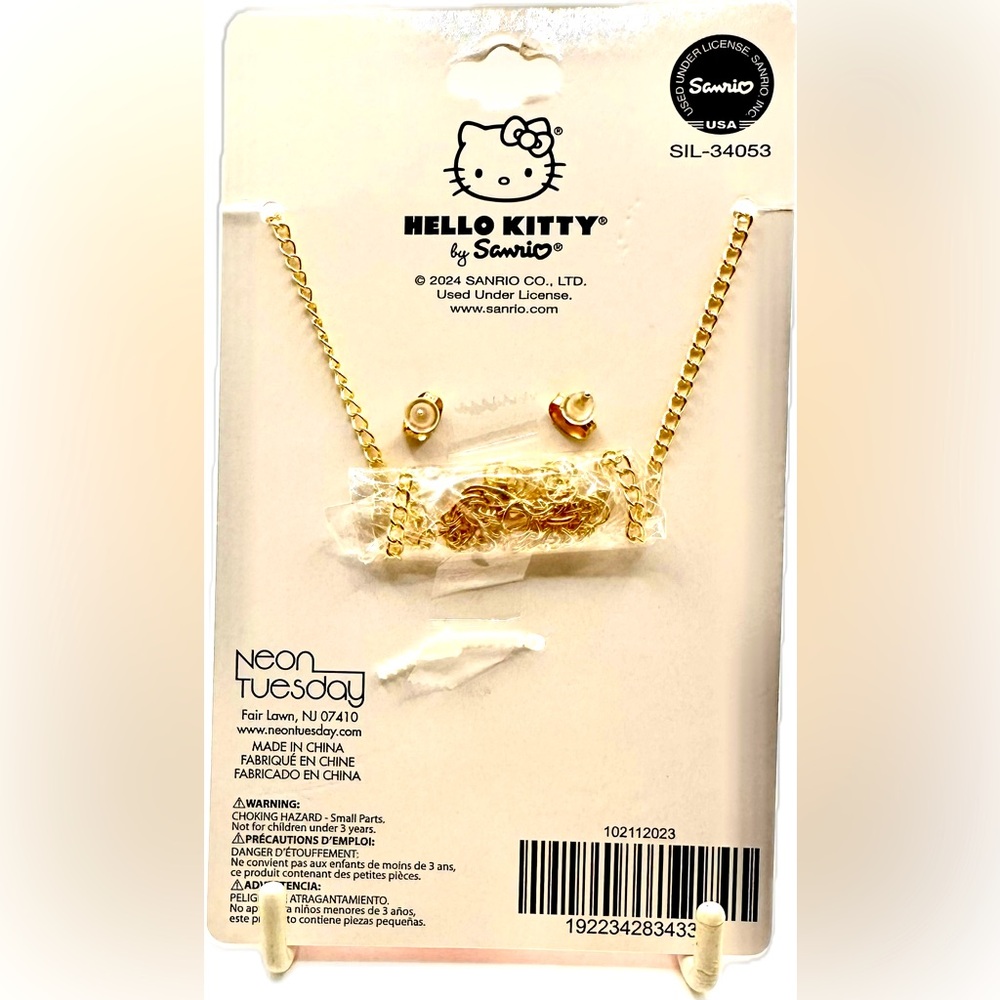 Cute Hello Kitty Earrings & Necklace Jewelry Set, NWOT - Picture 2 of 4